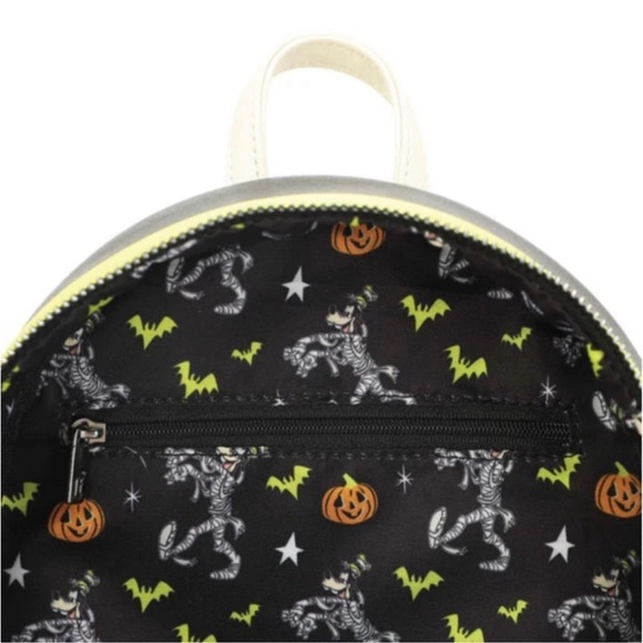 Loungefly Disney Halloween Goofy Mummy Glow in the dark Backpack NWT main image 11